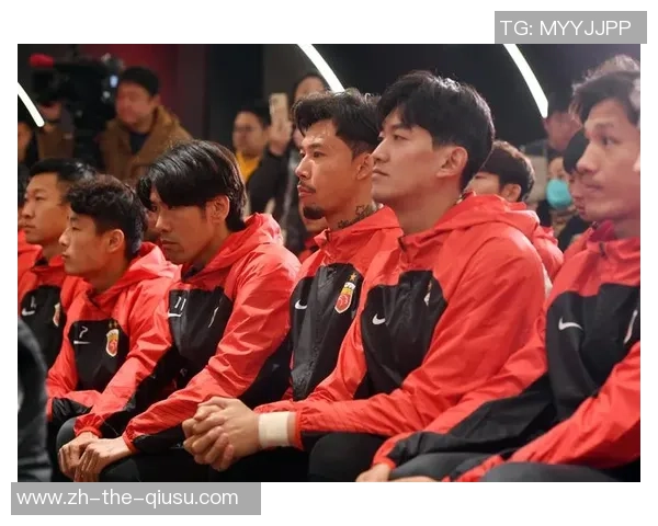 海港对奥斯卡真是宠爱有加！脱离中超霸主后奥8也是伤病不断！